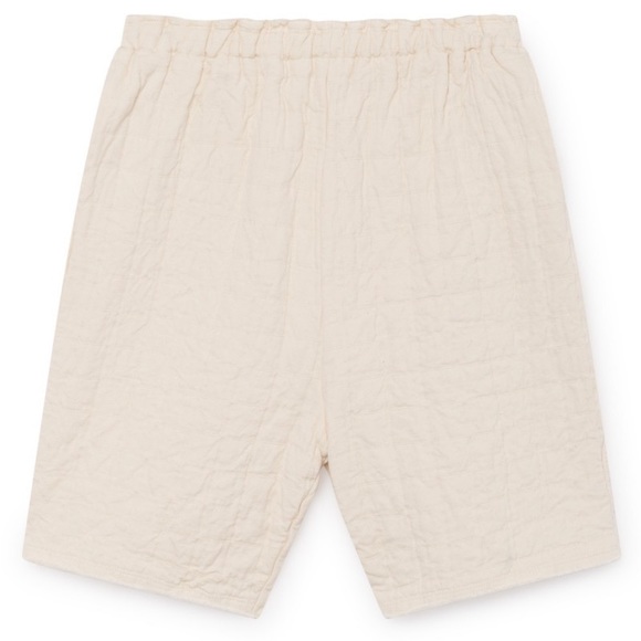 ▫️Little Creative Factory▫️Cream Quilted Knee-Length Shorts - Picture 2 of 5